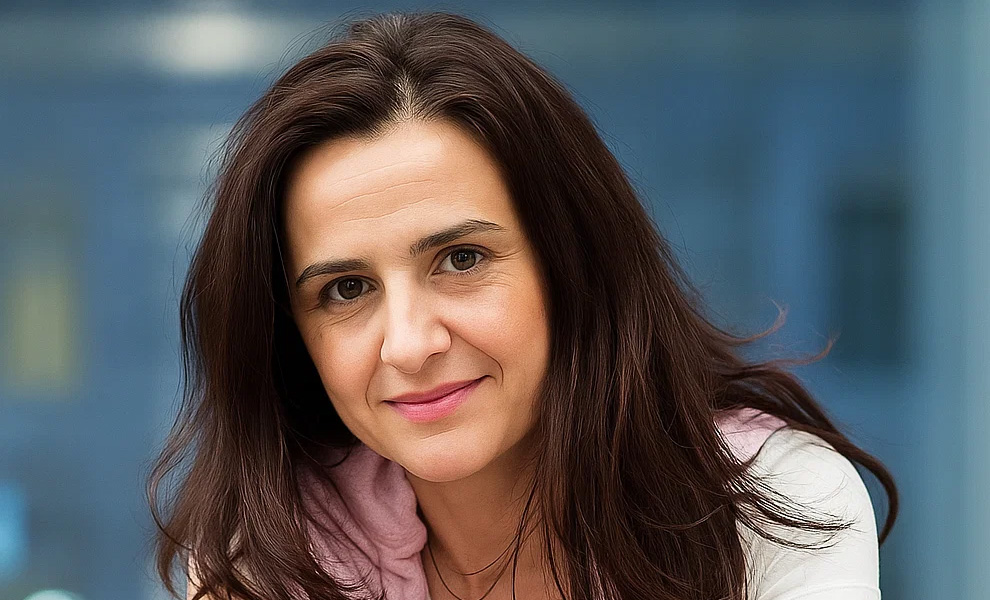 „Nu am plecat cu ideea de a face bani, ci cu dorința de a învăța” – Alina Iancu, Revino.ro