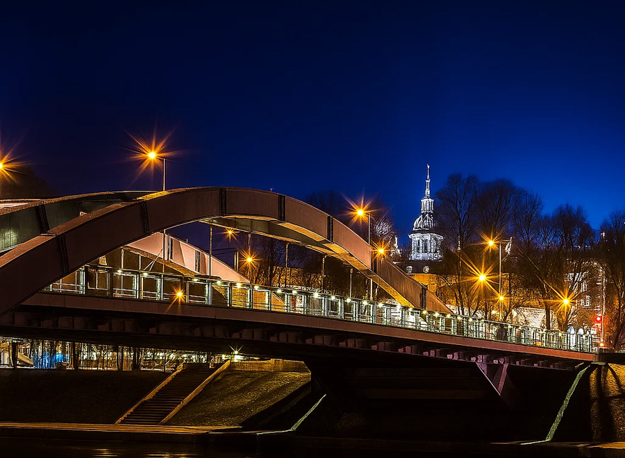 #INFOLEADERS EN. BEST CAPITALS; JOBS OF THE FUTURE & MANAGING SMARTER PEOPLE