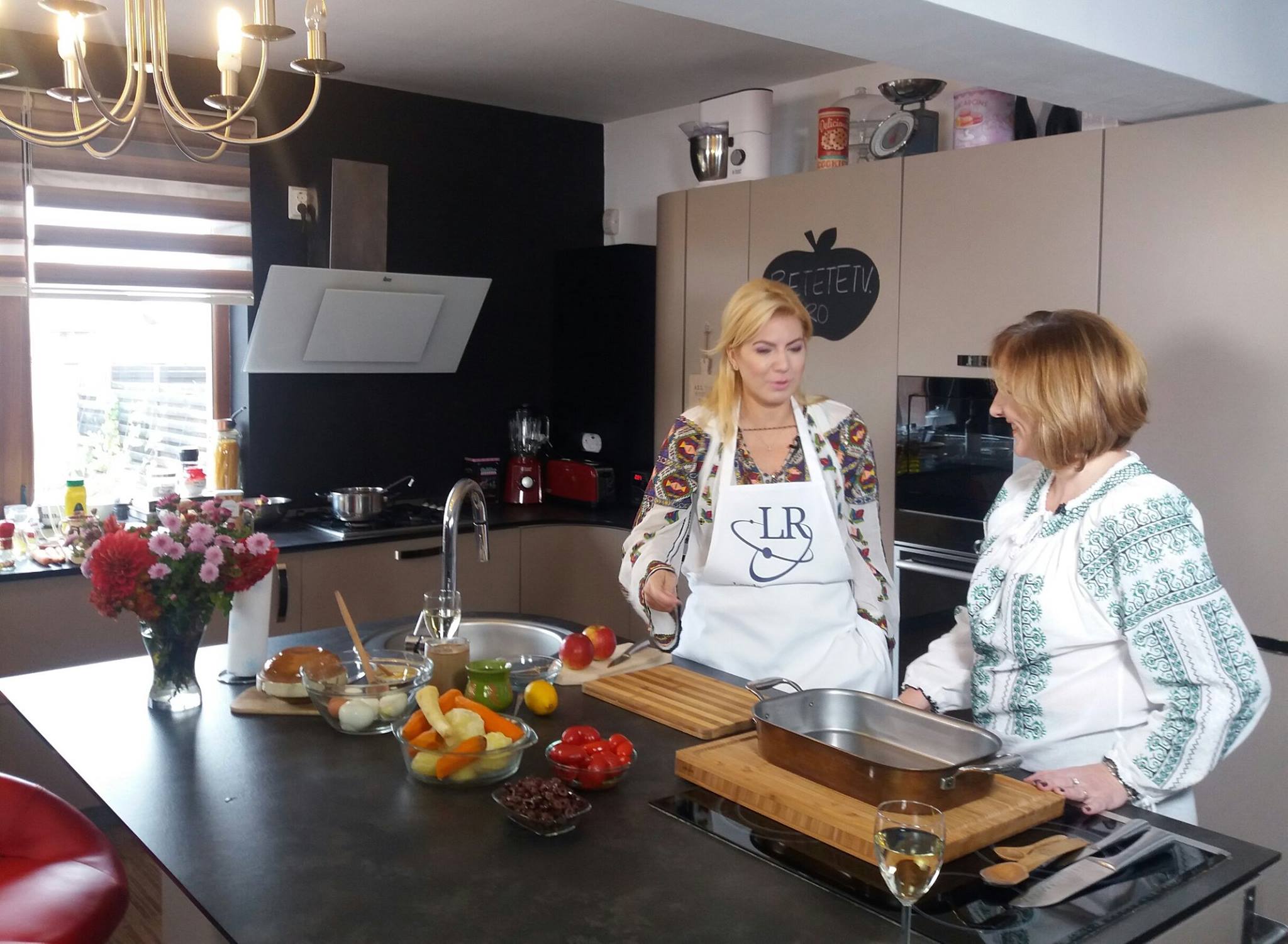 Leadership la Tava, cu Oana Grecea. Invitat: Cristina Chiriac, Fondator Flori de Ie